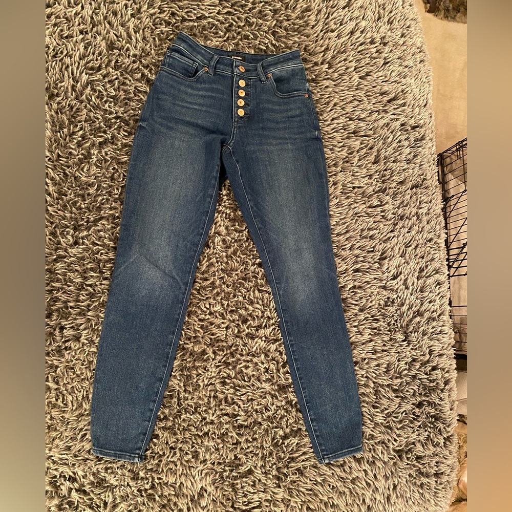 Curvy skinny mid rise jeans, button fly